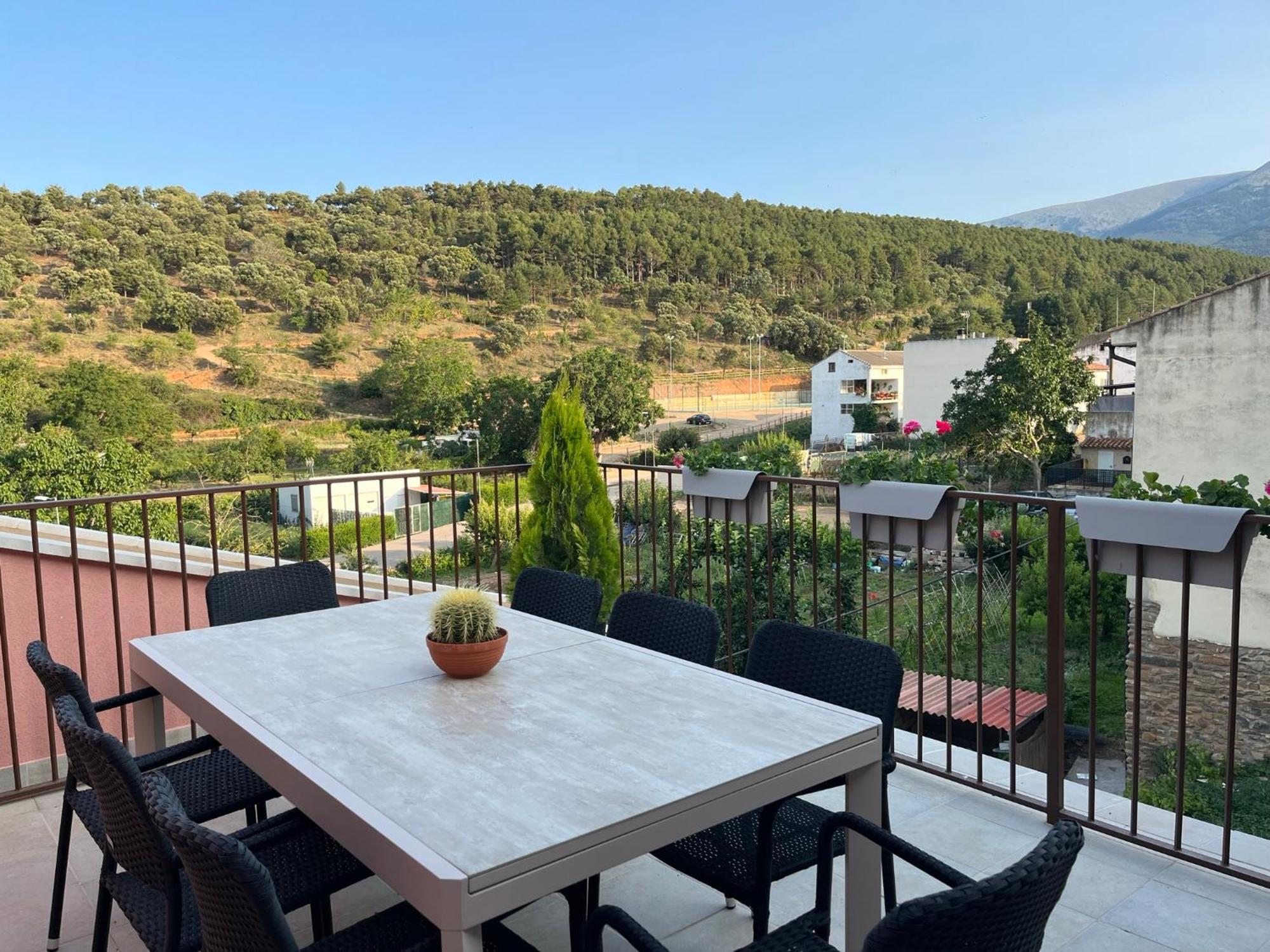 Apartamentos La Flor San Martín de Moncayo Eksteriør bilde